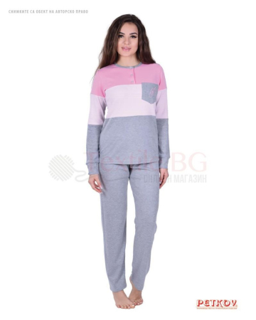 Плътна дамска пижама интерлог с цветни платки и джоб - розово